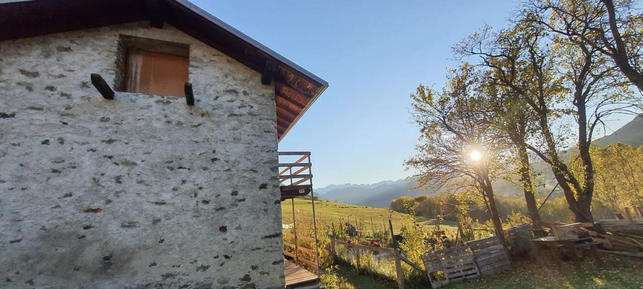 Casa Indipendente Val D'Ayas - Challand Saint Anselme Εξωτερικό φωτογραφία