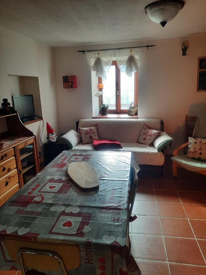 Casa Indipendente Val D'Ayas - Challand Saint Anselme Εξωτερικό φωτογραφία
